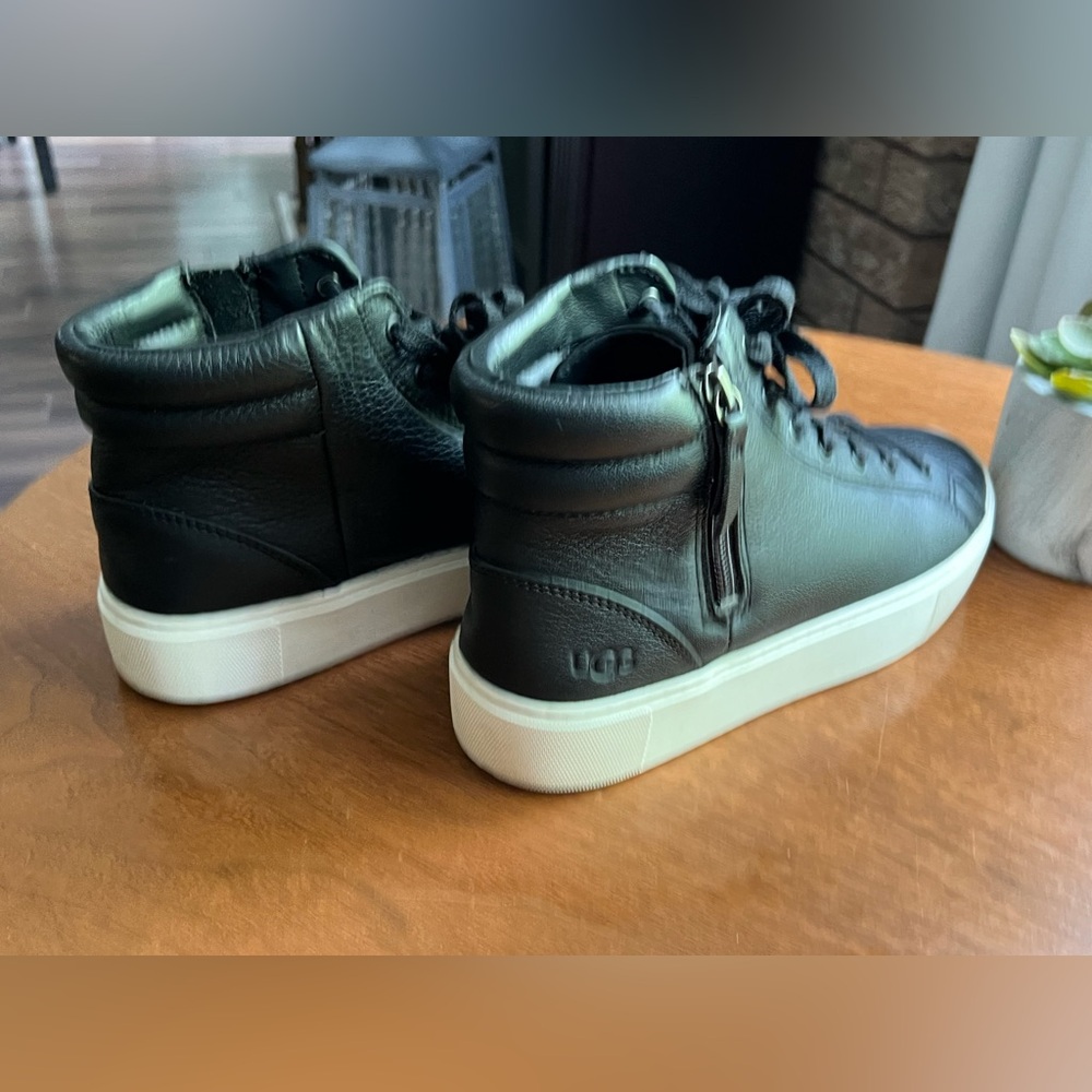 Ugg size 8 sneakers